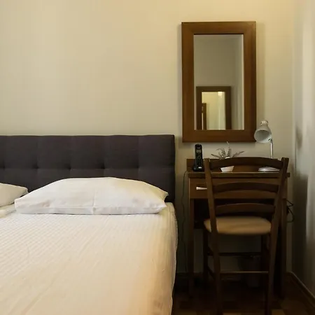 Minerva מדולין