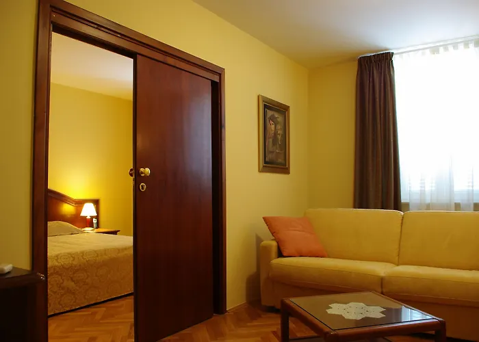 Minerva Szálloda 3*