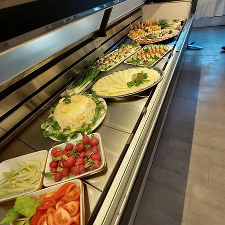 Minerva Hotel 3*
