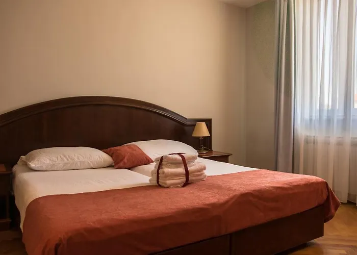 Minerva 3* 梅杜林